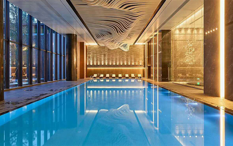 会所游泳池设备安装