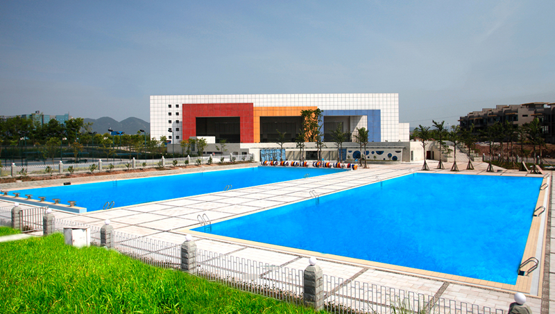 大学游泳池设备安装